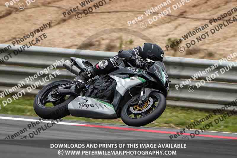 cadwell no limits trackday;cadwell park;cadwell park photographs;cadwell trackday photographs;enduro digital images;event digital images;eventdigitalimages;navarra;no limits trackdays;peter wileman photography;racing digital images;trackday digital images;trackday photos